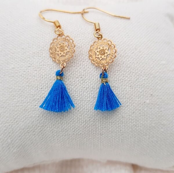 Tassel earrings in ice blue