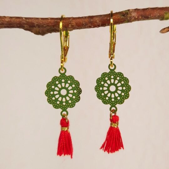 Fleur fuchsia tassel earrings