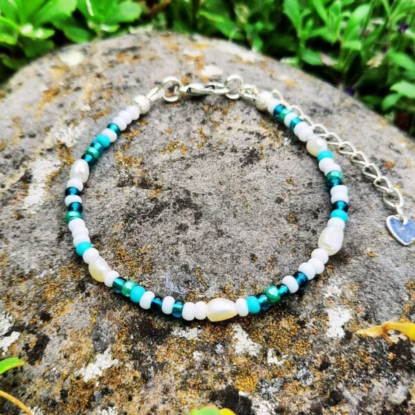 Aquamarine pearl bracelet