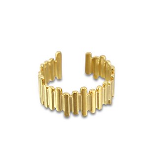 Gold horizon ring